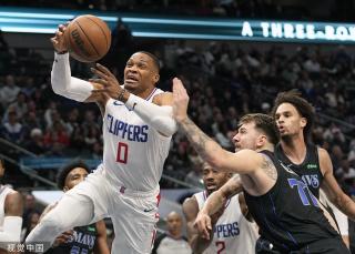 在篮球赛场 在篮球赛场